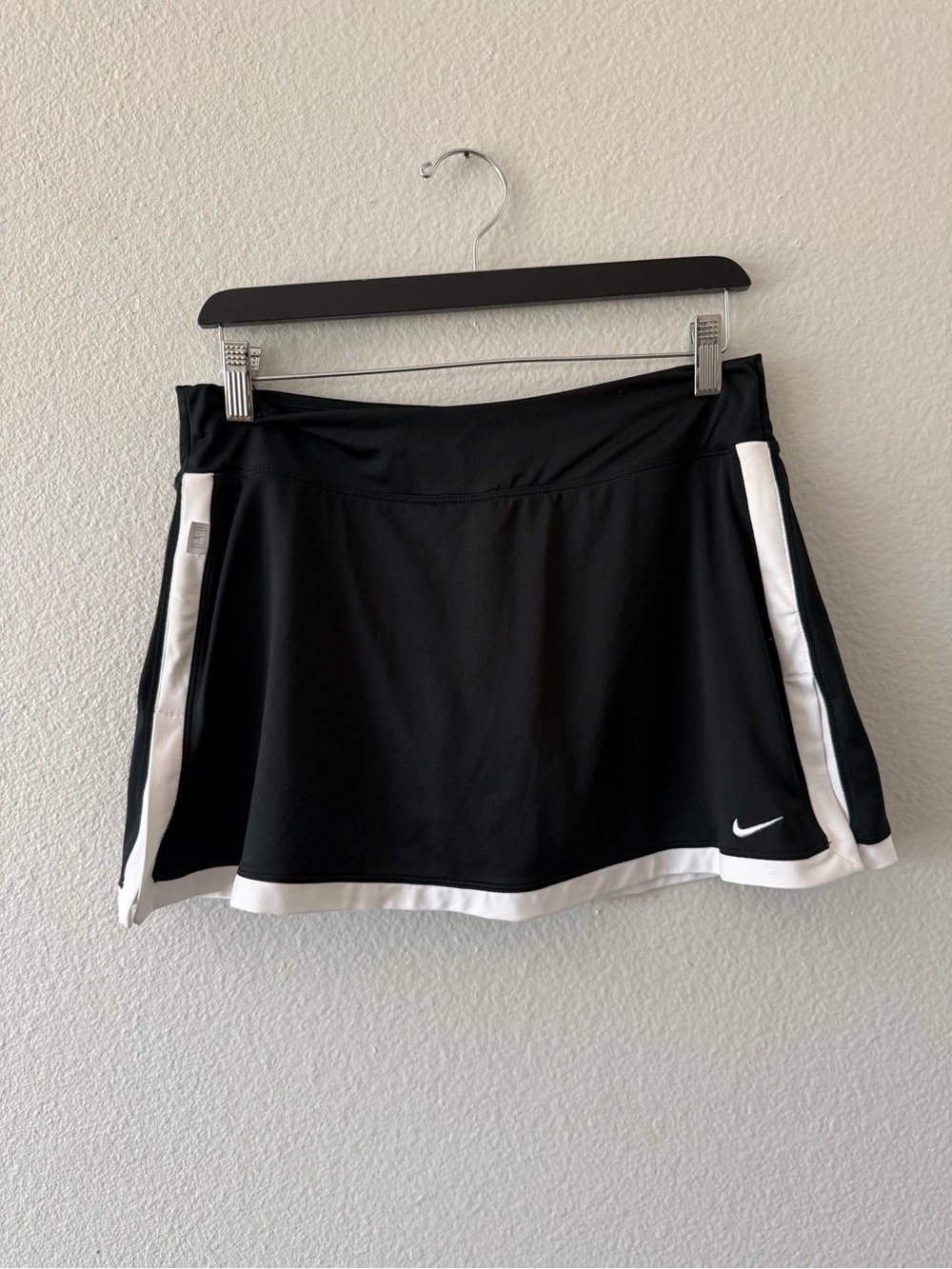 Nike Black and White Tennis Skort with Built-In Shorts
